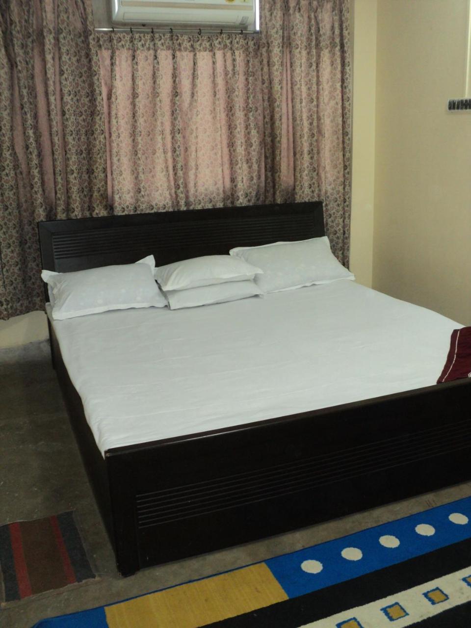 Hotel Royal Paying Guest Calcutta  Esterno foto
