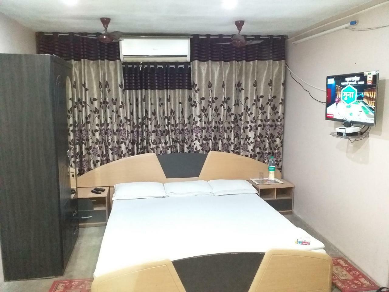 Hotel Royal Paying Guest Calcutta  Esterno foto